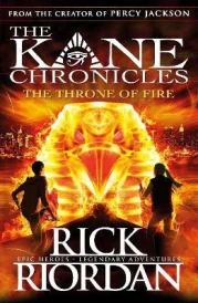 The kane chronicles: the throne of fire (édition en anglais)
