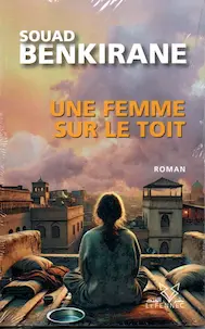 Couverture — Une femme sur le toit