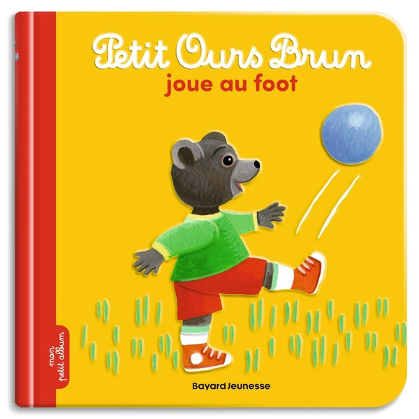 Couverture — Petit Ours Brun joue au foot